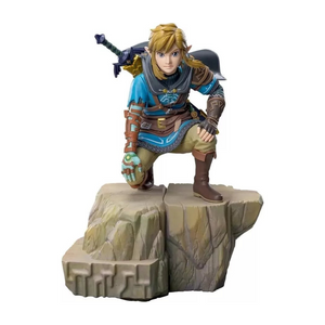 The Legend of Zelda: Tears of the Kingdom FIGURIZMα Link Figure